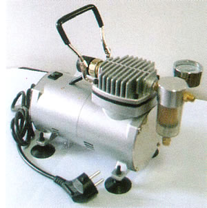 01. ArtLogic AC1318 Mini Airbrush Compressor